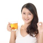 Eigenurin - 7 Vorteile, warum du deinen Urin trinken solltest